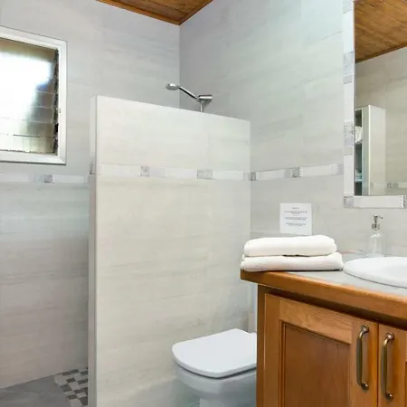 Sleeps 14